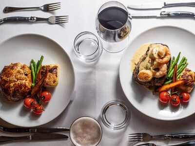 Dyers Steak Stable