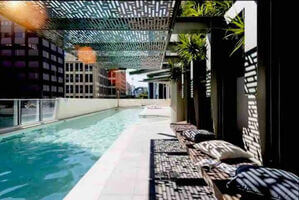Brisbane Break Panoramic River Views - BnB Coast 2 Coast
