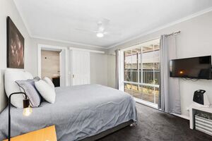 Country Retreat Buninyong Victoria - Bedroom 1 | BNB Coast 2 Coast